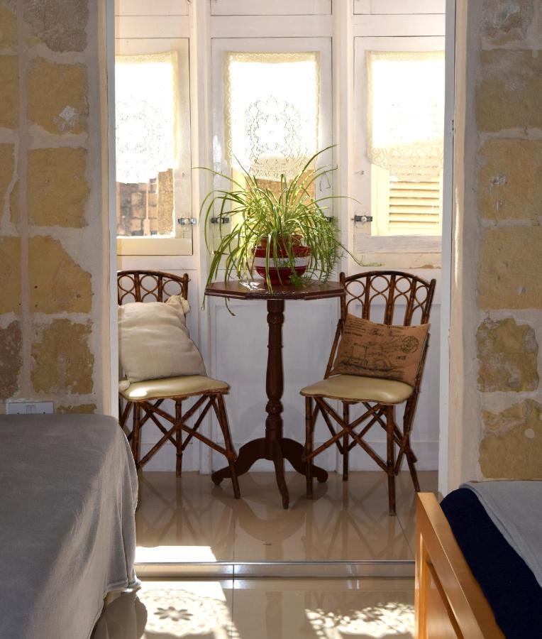 Maria Townhouse Heart Of Victoria B&B 外观 照片