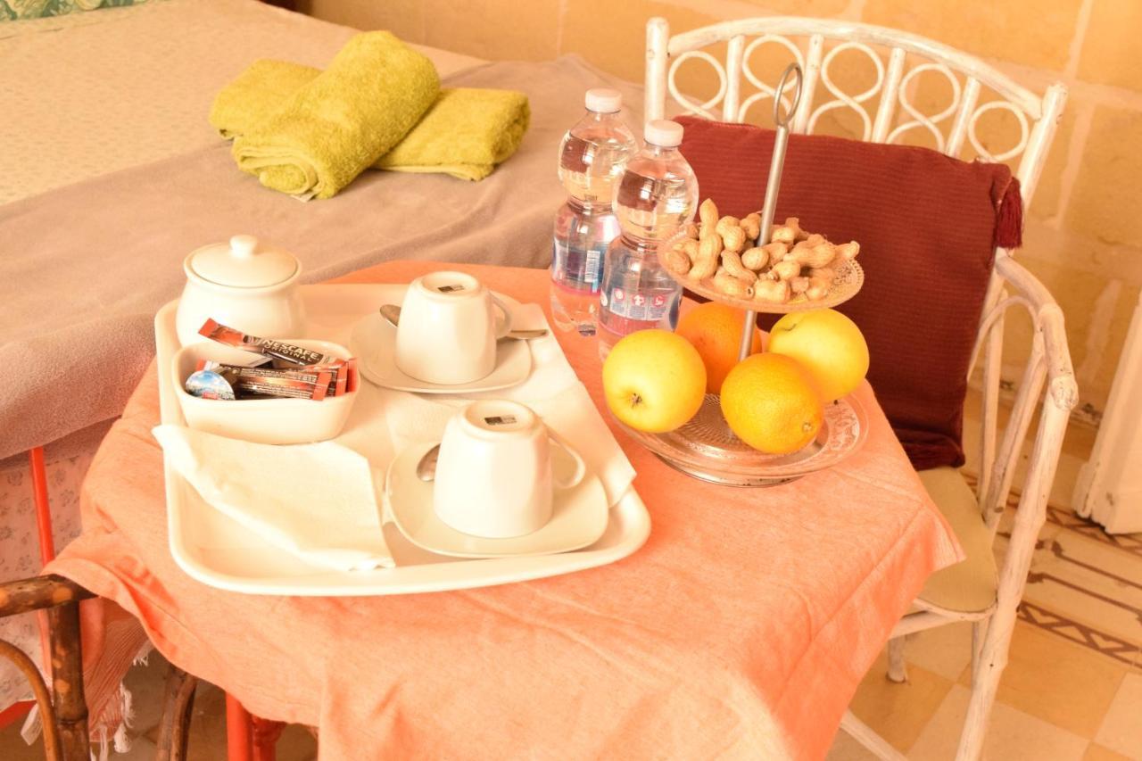 Maria Townhouse Heart Of Victoria B&B 外观 照片
