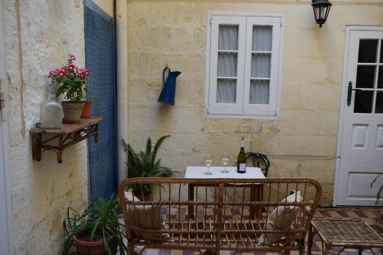 Maria Townhouse Heart Of Victoria B&B 外观 照片