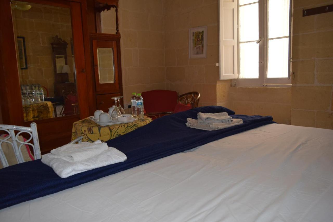 Maria Townhouse Heart Of Victoria B&B 外观 照片