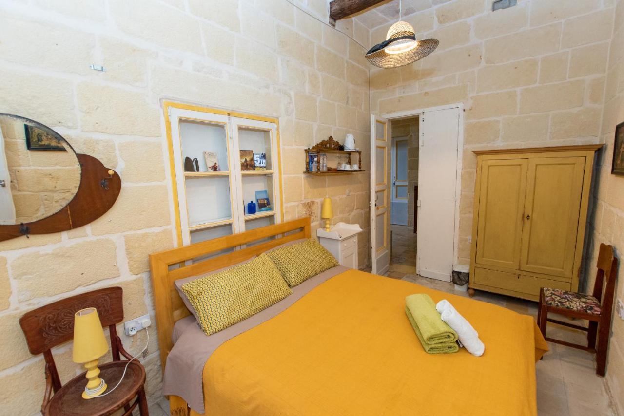 Maria Townhouse Heart Of Victoria B&B 外观 照片