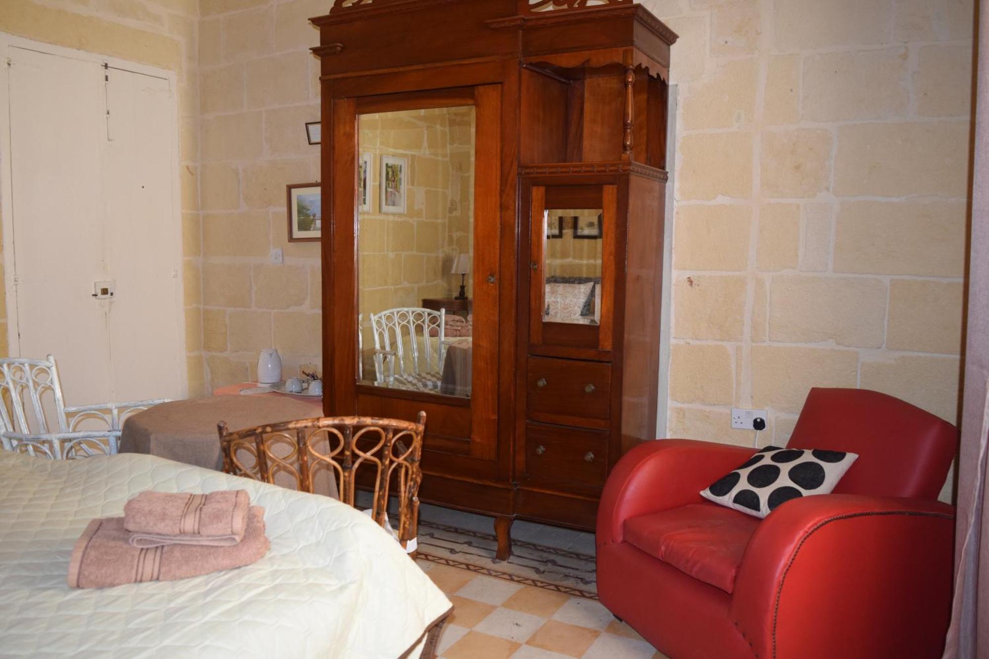 Maria Townhouse Heart Of Victoria B&B 外观 照片
